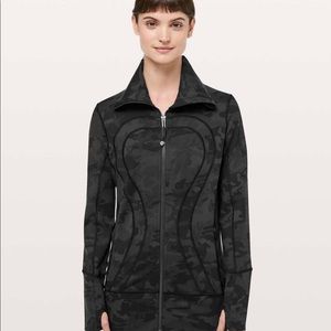 Lululemon In Stride zip up Jacket size 8